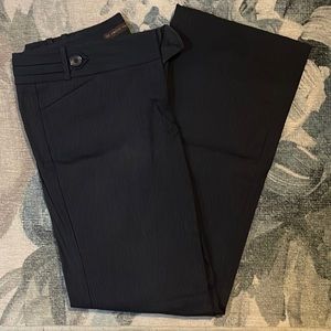 The limited Exact Stretch dress pants